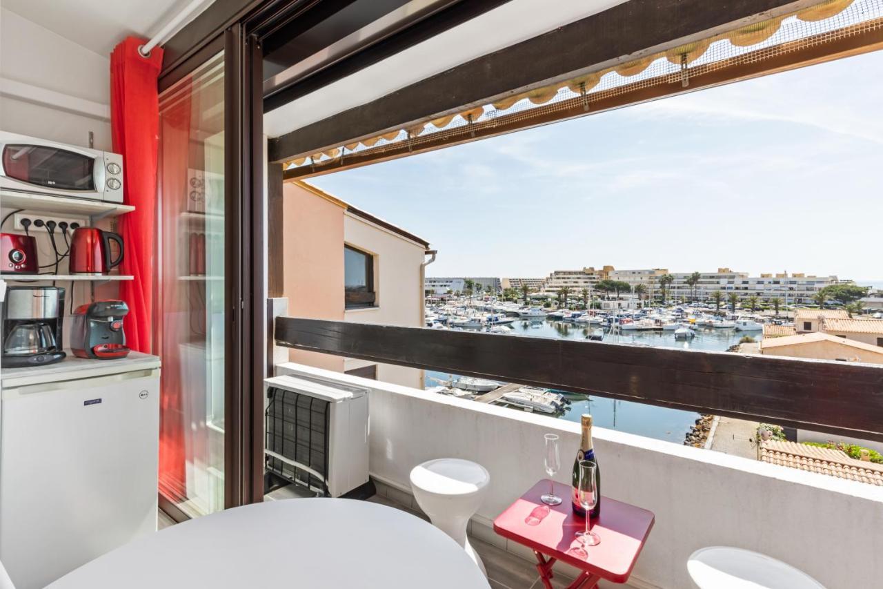 Studio Vue mer panoramique, piscine Port Vénus village naturiste Agde Extérieur photo